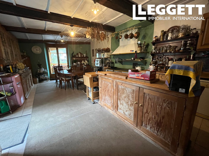 Image No.2-4 Bed House for sale