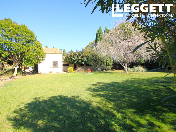 Image No.5-5 Bed House for sale