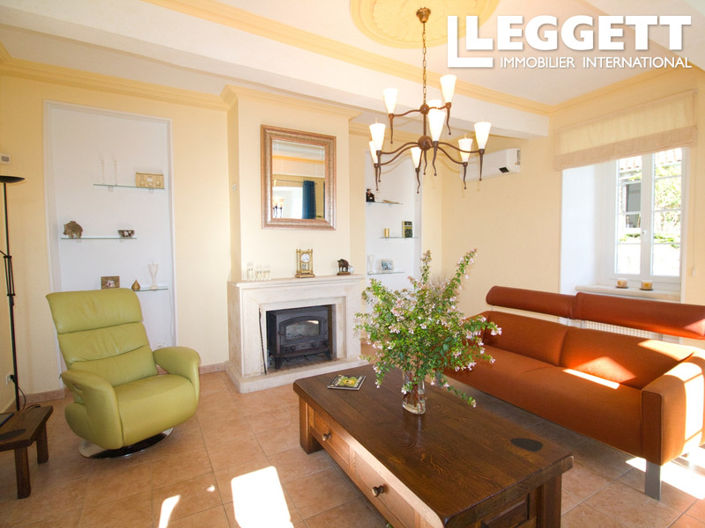 Image No.5-6 Bed House for sale