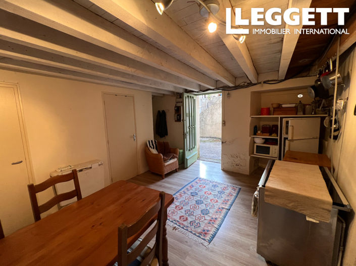 Image No.10-2 Bed House for sale