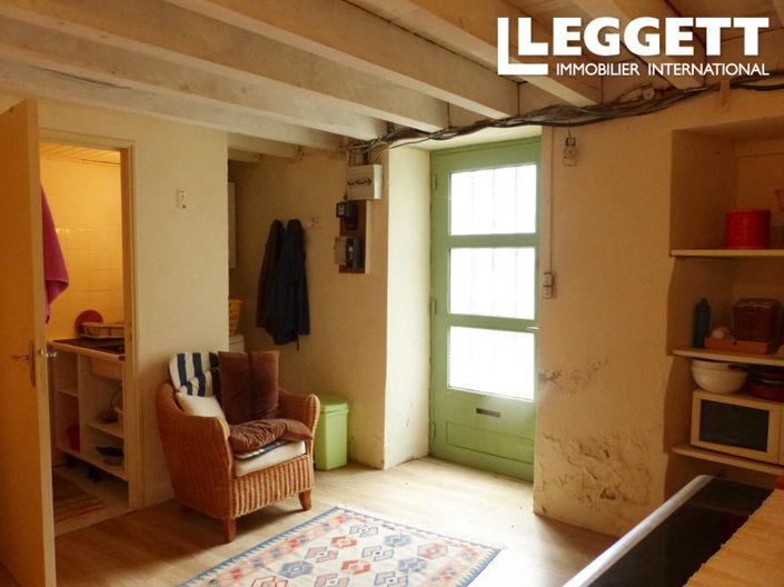 Image No.4-2 Bed House for sale