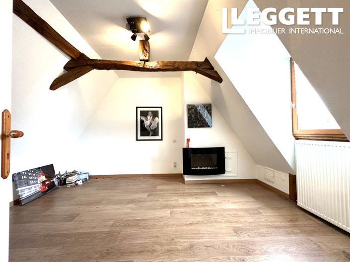 Image No.10-4 Bed House for sale