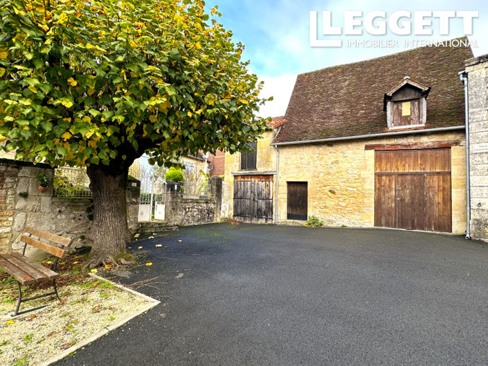 Image No.2-4 Bed House for sale