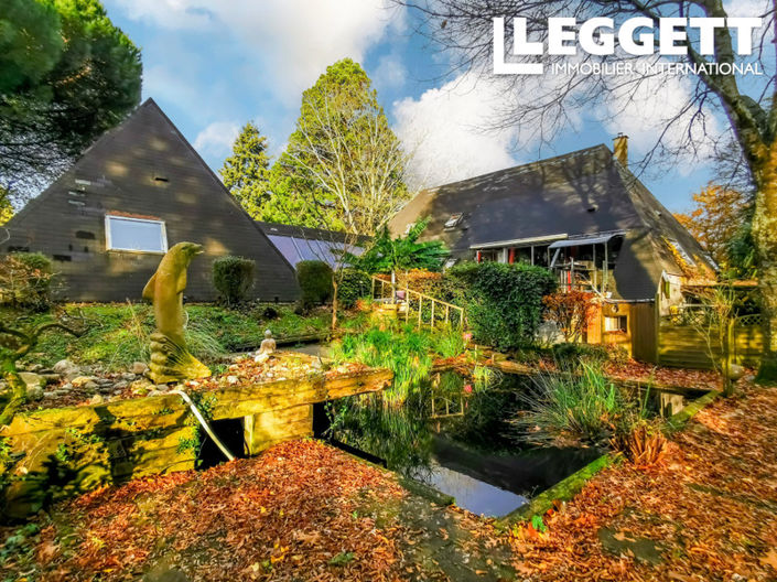 Image No.1-10 Bed House for sale