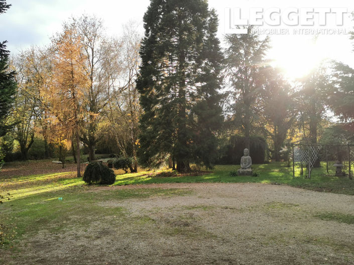 Image No.10-10 Bed House for sale