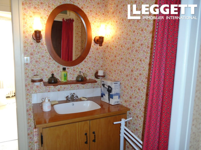 Image No.7-3 Bed House for sale