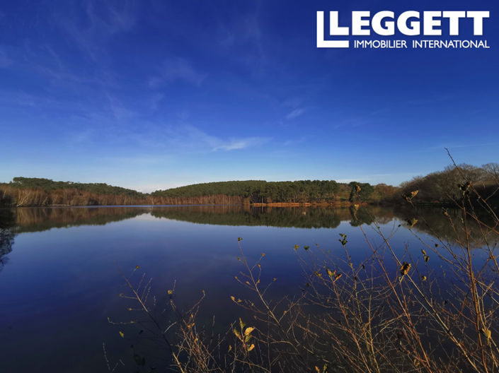 Image No.10-3 Bed Land for sale