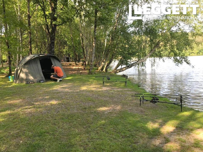 Image No.8-3 Bed Land for sale