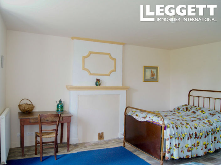 Image No.8-4 Bed House for sale