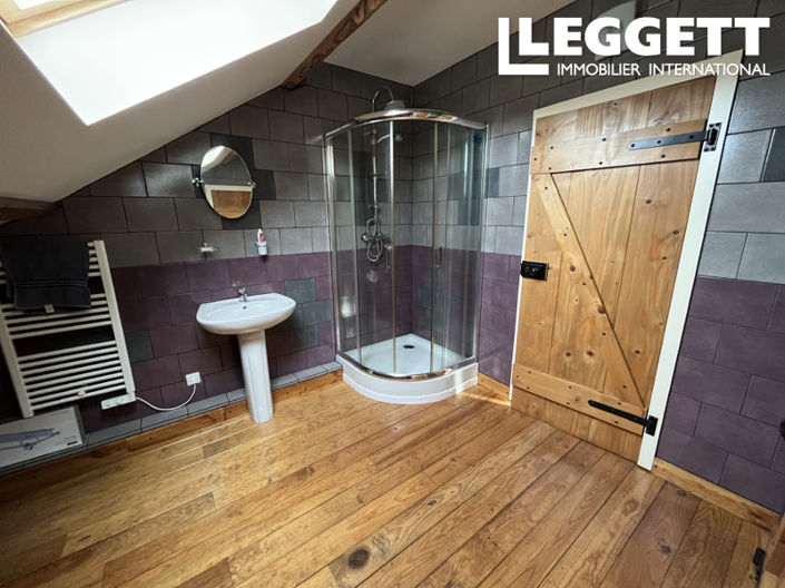 Image No.7-4 Bed House for sale