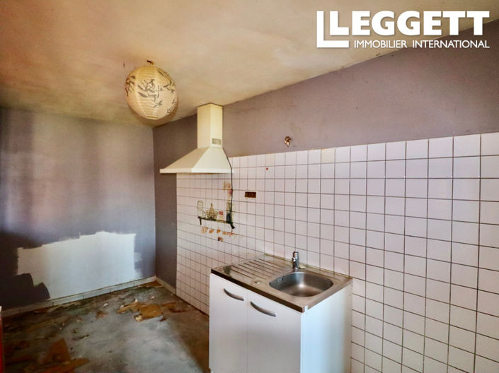 Image No.4-2 Bed House for sale