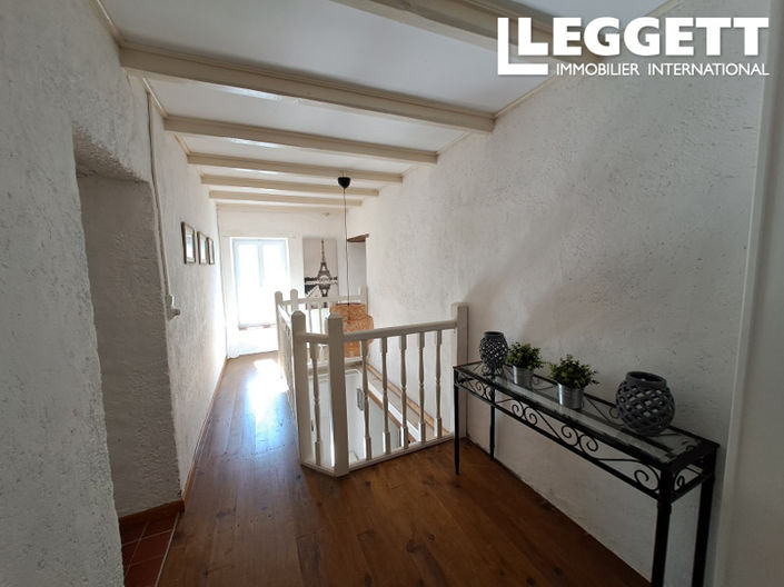 Image No.9-2 Bed House for sale