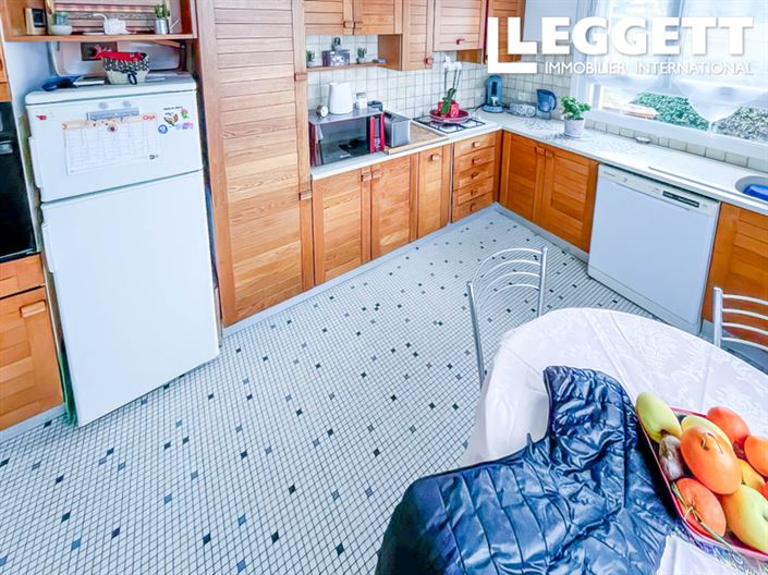 Image No.4-3 Bed House for sale