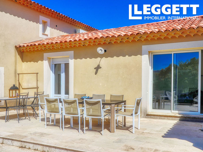 Image No.10-3 Bed House for sale