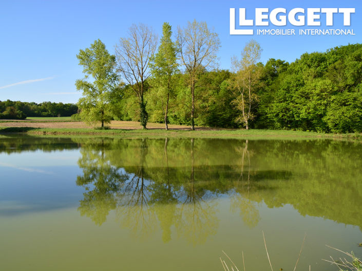 Image No.5-6 Bed House for sale