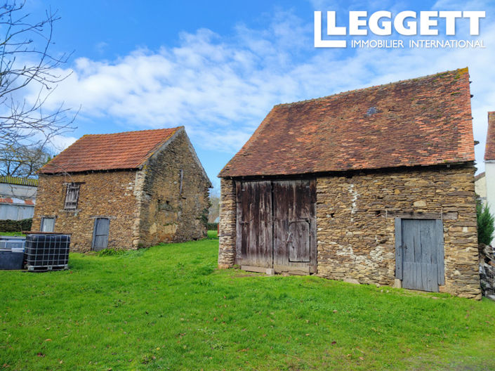 Image No.10-3 Bed House for sale