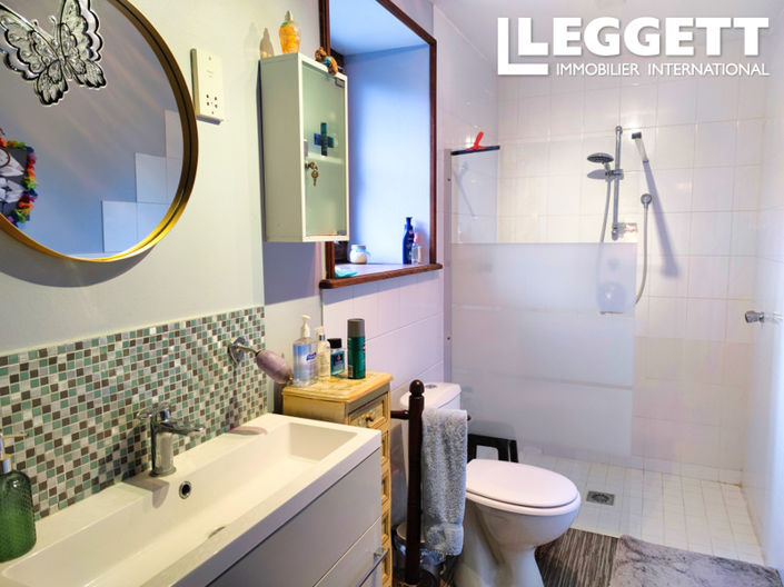 Image No.7-3 Bed House for sale