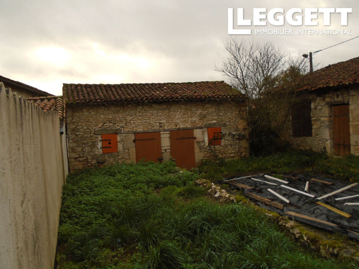 Image No.8-3 Bed House for sale