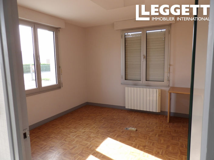 Image No.6-1 Bed Commercial for sale