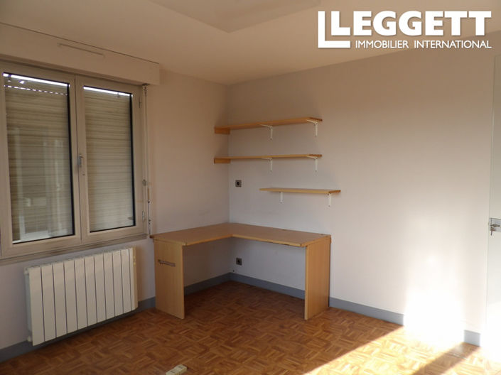 Image No.9-1 Bed Commercial for sale