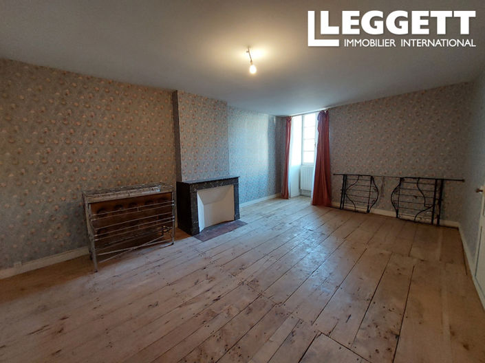 Image No.9-4 Bed House for sale