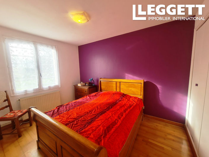 Image No.9-4 Bed House for sale