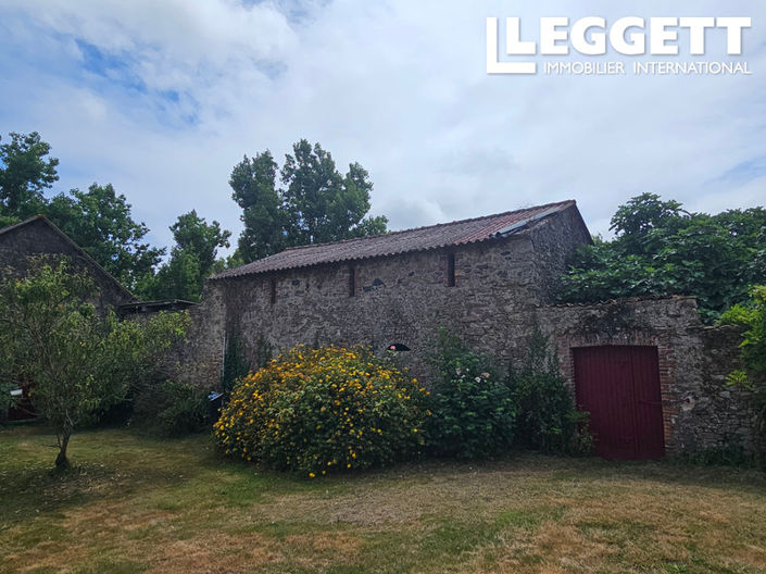 Image No.8-4 Bed House for sale