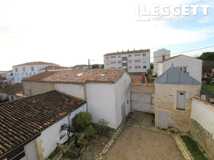 Image No.3-4 Bed House for sale