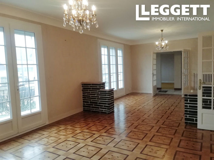 Image No.4-5 Bed House for sale