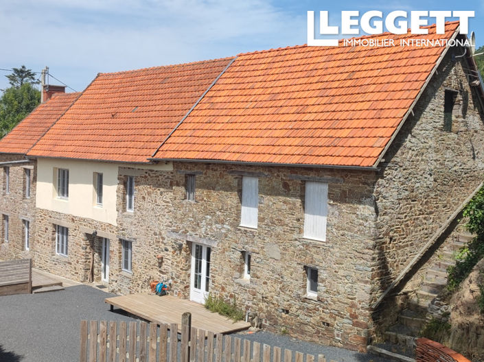 Image No.1-5 Bed House for sale