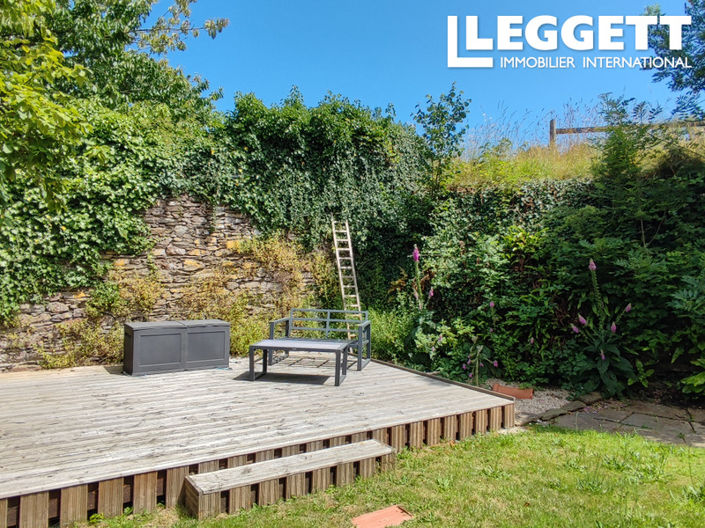 Image No.6-5 Bed House for sale