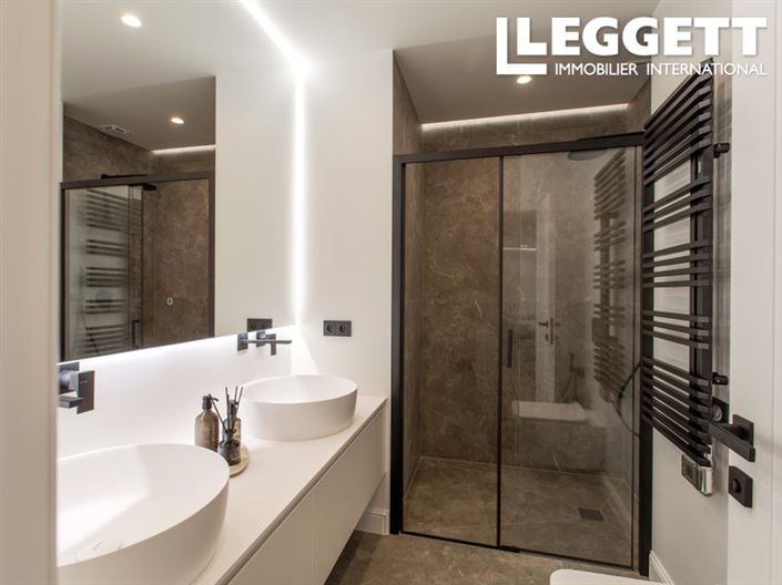 Image No.9-2 Bed Apartment for sale