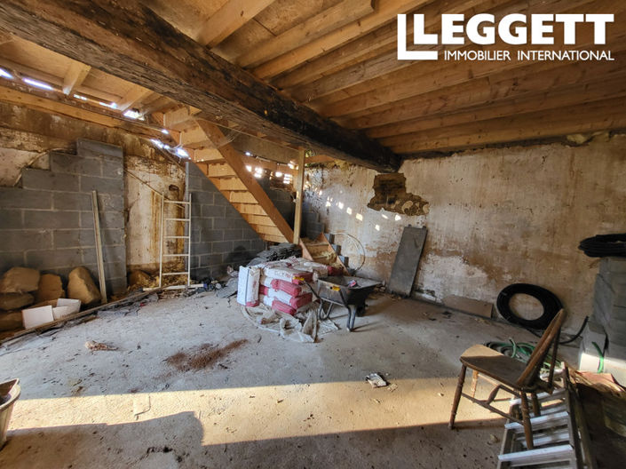 Image No.5-House for sale