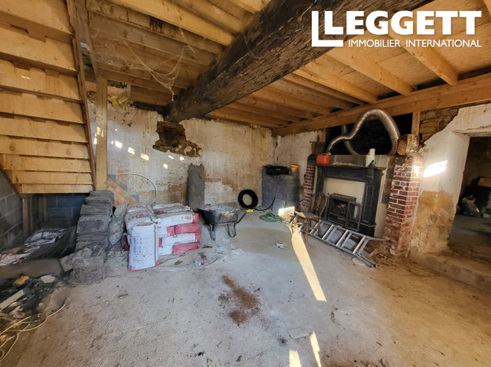 Image No.6-House for sale