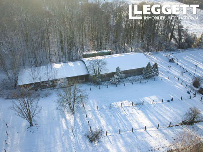 Image No.10-1 Bed Commercial for sale