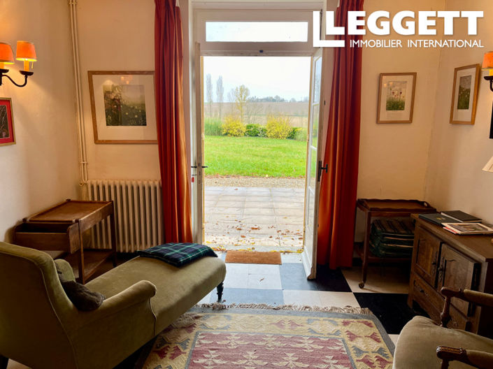 Image No.10-5 Bed House for sale