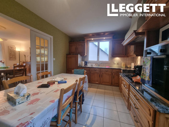 Image No.7-3 Bed House for sale