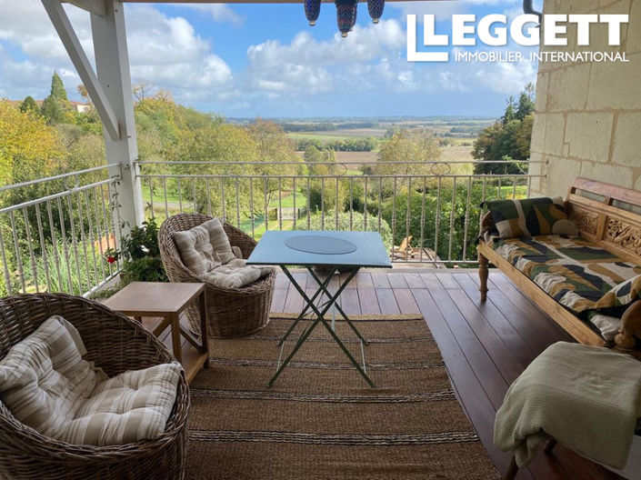 Image No.2-5 Bed House for sale