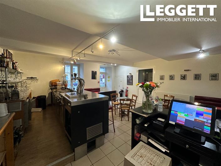 Image No.3-15 Bed Commercial for sale