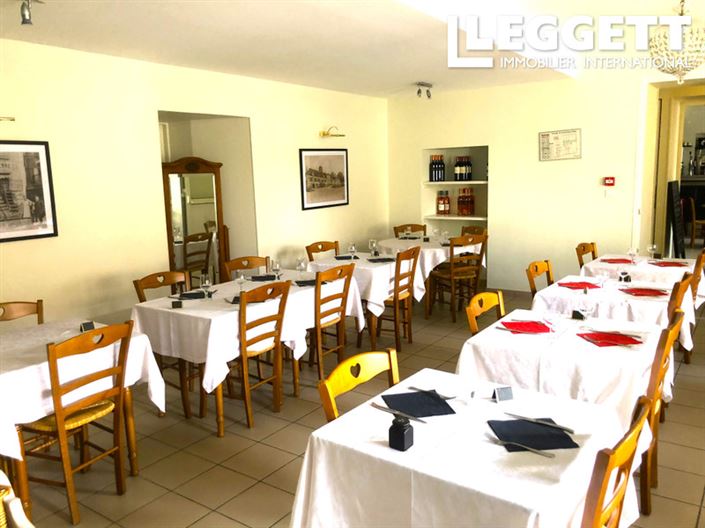 Image No.4-15 Bed Commercial for sale