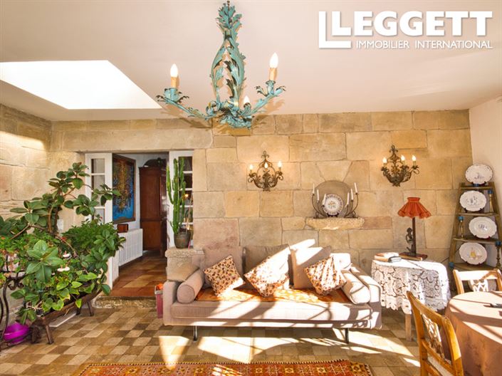 Image No.3-9 Bed House for sale