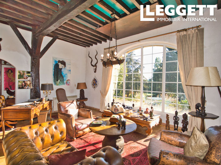 Image No.7-9 Bed House for sale