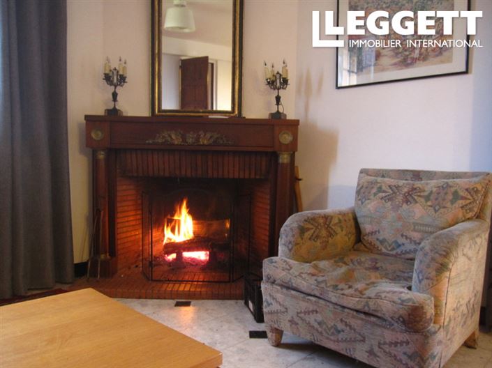 Image No.9-16 Bed House for sale