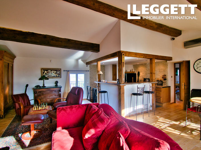 Image No.3-4 Bed House for sale