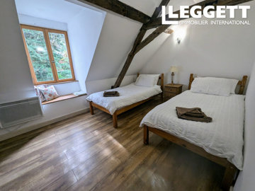 ahr0chm6ly9jzg4uagvzdglhlmltbw8vaw1hz2uvvevom