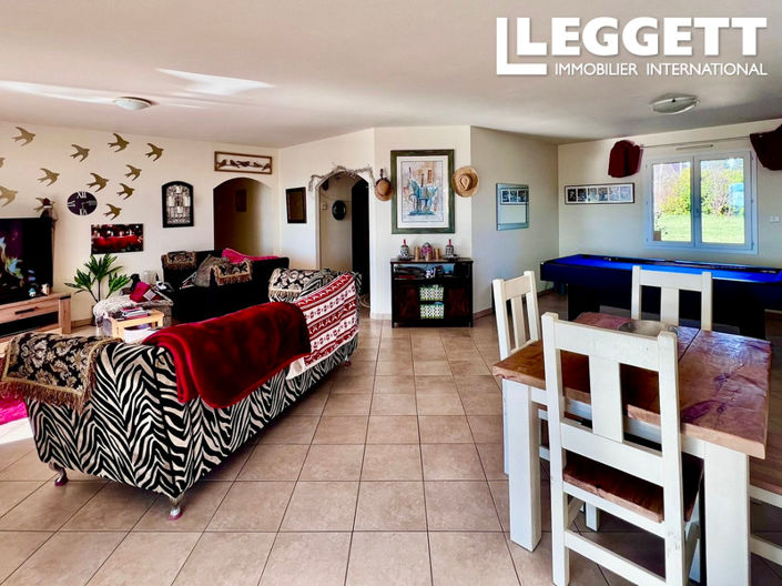 Image No.4-3 Bed House for sale