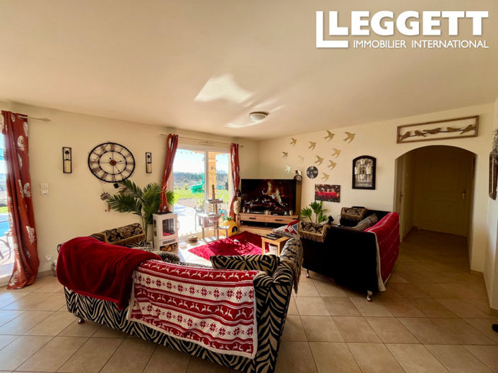 Image No.5-3 Bed House for sale