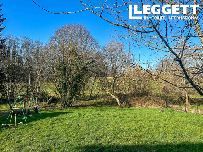 Image No.10-3 Bed House for sale