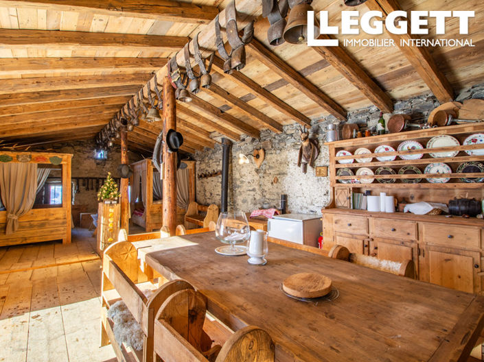 Image No.2-2 Bed House for sale