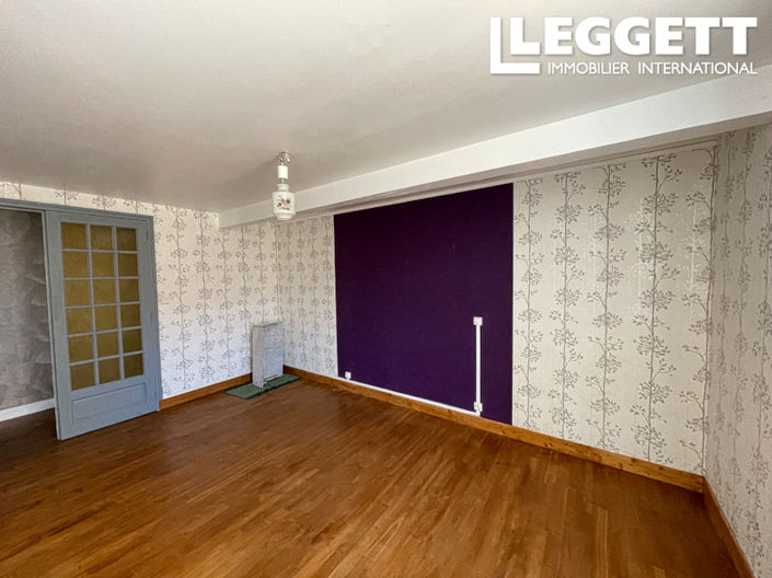 Image No.6-3 Bed House for sale